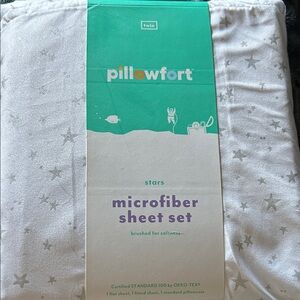Pillowfort White Star Microfiber Twin Sheet Set
